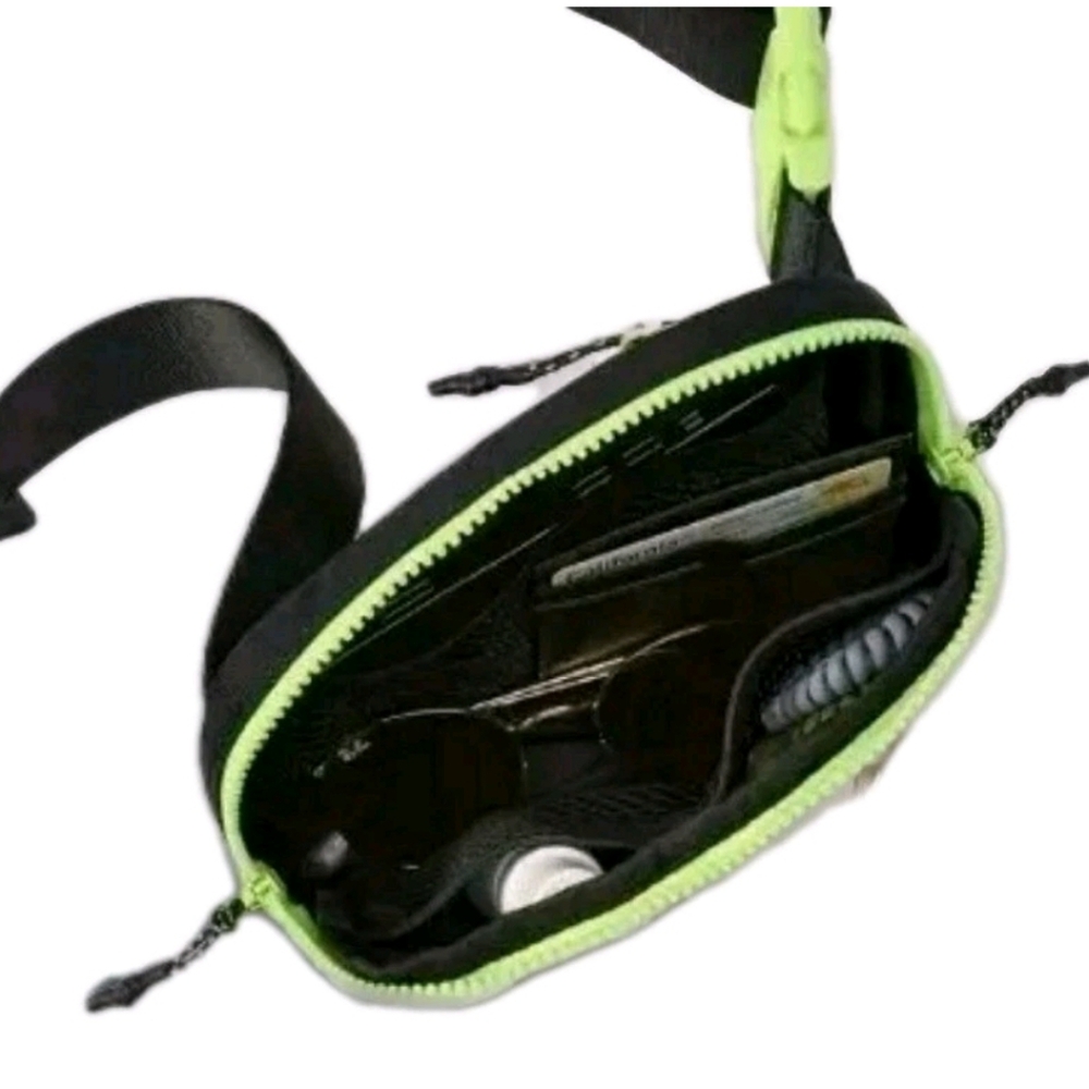 Fabletics Belt Bag Black Neon Spark Sm Nylon Canvas Travel Bag Work School New